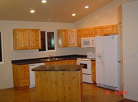 E 1180 S Spanish Fork, Ut 84660 3 Beds 2 Baths -- Sqft in Spanish Fork, UT (Photo 6 of 7)