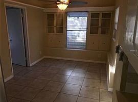 4724 49th Ave N, Saint Petersburg, Fl 33714 3 Beds 1.5 Baths in Saint Petersburg, FL (Photo 5 of 7)