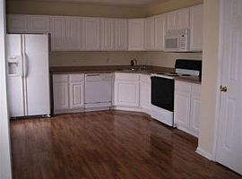 17 Finch Wood Dr, Columbia, Sc 29229 (747) 444-3766 in Columbia, SC (Photo 10 of 11)