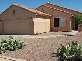 5751 E Hopi Cir, Mesa, Az 85206 in Mesa, AZ