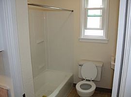 1208 1/2 Grand Ave, Superior, Wi 54880 in Superior, WI (Photo 3 of 5)