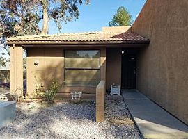 3228 W Glendale Ave Apt 126, Phoenix, Az 85051 in Phoenix, AZ (Photo 2 of 6)