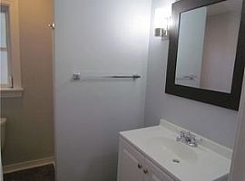 2054 Emogene St, Mobile, Al 36606 in Mobile, AL (Photo 4 of 5)