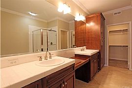 4 Bedroom  in Irvine, CA (Photo 8 of 9)