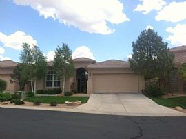 This Lovely Home Has Two Spacious Living Areas with Two-Way Fir in Albuquerque, NM