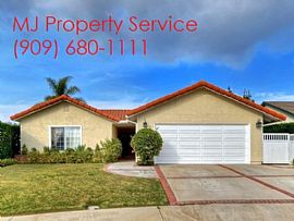 Spacious 3 Bedroom Home in Mission Viejo in Mission Viejo, CA (Photo 2 of 7)