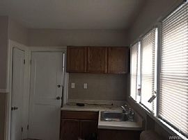 Multi-Family 6-Bed Home For Rent in Buffalo Ny in Buffalo, NY (Photo 3 of 9)