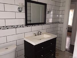 Multi-Family 6-Bed Home For Rent in Buffalo Ny in Buffalo, NY (Photo 5 of 9)