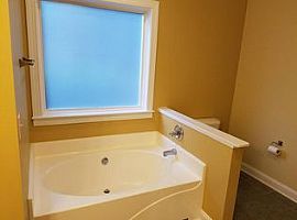 15 Claret Dr, Greenville, Sc 29609 (747) 444-3766 in Greenville, SC (Photo 7 of 12)