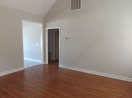  1481 Rosedale St, Florence, Sc 29501 3 Beds 2 Baths 1,370 Sqft in Florence, SC (Photo 3 of 4)