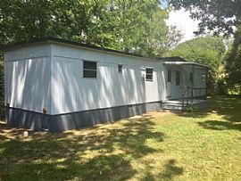  202 W Wilburn Mobile Home, Greenville, Sc 29611 3 Beds 1 Bath  in Greenville, SC