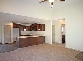  462 Peaksview Dr, Simpsonville, Sc 29681 3 Beds 2 Baths 1,749  in Simpsonville, SC (Photo 2 of 4)