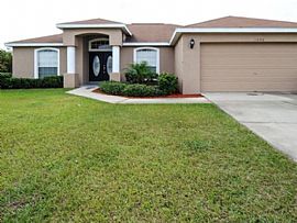 1050 Summer Glen Dr, Winter Haven, Fl 33880 in Winter Haven, FL