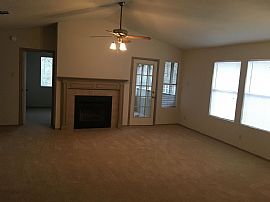 3 Bedroom in Lakeway, TX (Photo 2 of 6)