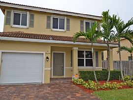 28554 Sw 129th Pl, Homestead, Fl 33033 in Homestead, FL