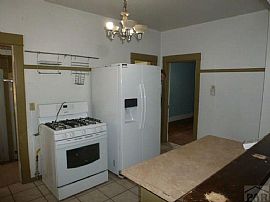 1811 W Arroyo Ave, Pueblo, Co 81004 2 Beds 1 Bath 781 Sqft in Mesa, CO (Photo 5 of 5)