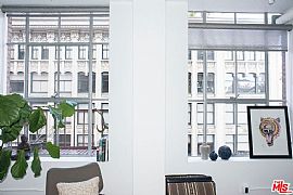 Step Inside This Bright and Airy, Old Factory in Los Angeles, CA (Photo 11 of 12)