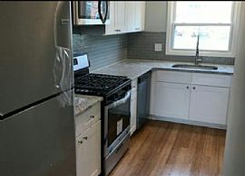 2649 Kingstowne Dr, Commerce Township, Mi 48390 2 Beds · 2 Bath in Commerce Township, MI