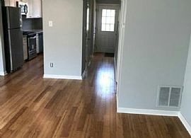 2649 Kingstowne Dr, Commerce Township, Mi 48390 2 Beds · 2 Bath in Commerce Township, MI (Photo 2 of 5)