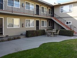 47 Lester Ave Apt 4, San Jose, Ca 95125 For Rent in Los Angeles, CA