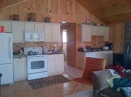 A 2 Bedroom Apartment with One Bathroom in Amherst, NH (Photo 7 of 12)