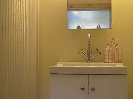 A 2 Bedroom Apartment with One Bathroom in Amherst, NH (Photo 9 of 12)