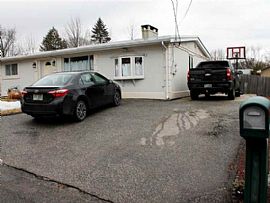 A 2 Bedroom Home with 1.5 Bathroom in Manchester, NH