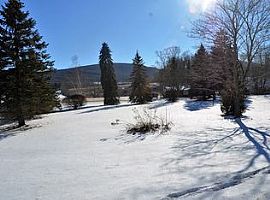 A 4bedrooms Home Apartment, with 2bathrooms in Troy, PA (Photo 2 of 12)