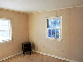 A 4bedrooms Home Apartment, with 2bathrooms in Troy, PA (Photo 6 of 12)