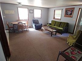 A 2 Bedroom Apartment with One Bathroom in Mainesburg, PA (Photo 5 of 12)