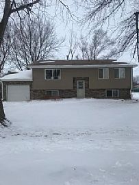 A 3 Bedroom Home Apartment, with 2 Bathroom. in Yutan, NE