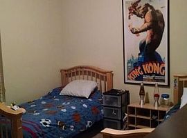 A 3 Bedroom Home Apartment, with 2 Bathroom. in Omaha, NE (Photo 3 of 10)