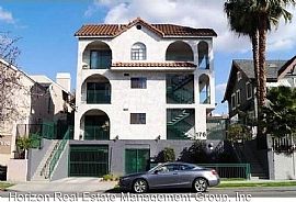 2 Beds 2 Baths in Los Angeles, CA