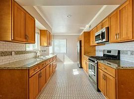 4484 Rockland Pl, La Canada Flintridge, Ca  in La Canada Flintridge, CA (Photo 2 of 7)