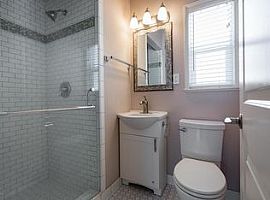 4484 Rockland Pl, La Canada Flintridge, Ca  in La Canada Flintridge, CA (Photo 4 of 7)