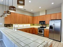  1543 Egret Dr, Tracy, Ca 95376  in Tracy, CA (Photo 2 of 6)