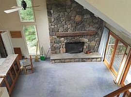 A 3 Bedroom Home Apartment, with 2 Bathroom. in Nottingham, NH (Photo 10 of 12)