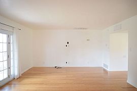 2215 W Osborn Rd, Phoenix, Az 85015 in Phoenix, AZ (Photo 8 of 9)