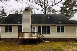 625 Kankakee Ct, Knightdale Rent 600 Deposit 600 Total 1200 in Knightdale, NC (Photo 9 of 9)