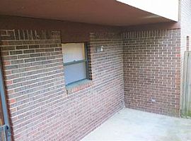 A 2 Bedroom Apartment with 2 Bathroom in Orange Park, FL (Photo 9 of 10)