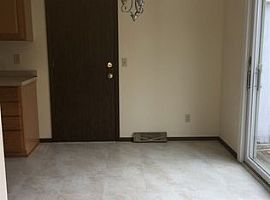 6318 Putnam Rd, Madison, Wi 53711 3 Beds 1 Bath -- Sqft in Madison, WI (Photo 4 of 8)