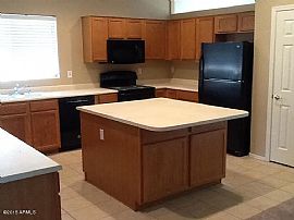 1804 S 84th Dr, Tolleson, Az 85353 in Tolleson, AZ (Photo 3 of 5)