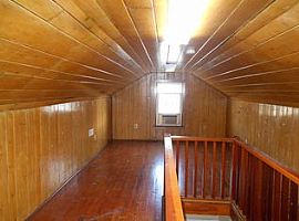 207 Juniper Ave, Alcoa, Tn 37701 3 Beds 2 Baths 1,495 Sqft in Alcoa, TN (Photo 10 of 12)