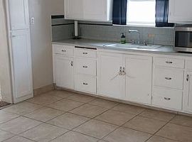 88 W 200 N, Santaquin, Ut 84655 3 Beds 1 Bath 1,446 Sqft in Santaquin, UT (Photo 6 of 9)