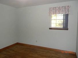 3712 42nd Ave N, Birmingham, Al 35207  (747) 444-3766 in Birmingham, AL (Photo 7 of 9)