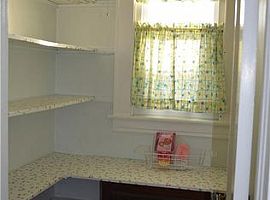 35 Harris St, Fairfield, Ct 06824 in Fairfield, CT (Photo 6 of 11)