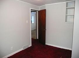 A 4bedrooms Home Apartment, with 1bathrooms in Delaware, OH (Photo 9 of 12)