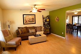 12009 N 35th St, Phoenix, Az 85028 3 Beds 2 Baths 1,430 Sqft in Phoenix, AZ (Photo 2 of 7)