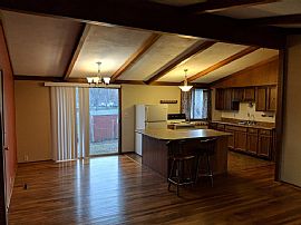 303 Hillcrest Dr, Kirksville, Mo 63501 4 Beds 2.5 Baths 1,425 S in Kirksville, MO