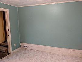 303 Hillcrest Dr, Kirksville, Mo 63501 4 Beds 2.5 Baths 1,425 S in Kirksville, MO (Photo 8 of 12)